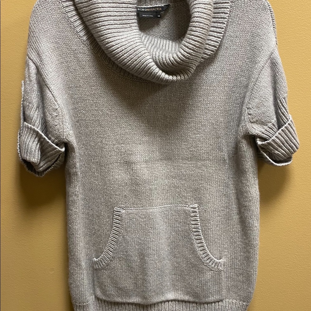 BCBG MaxAzria sweater size XS cowl neck